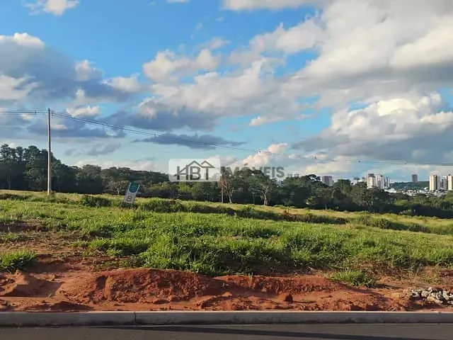 Terreno com 360m², à venda, no bairro Parque das Nações em Bauru