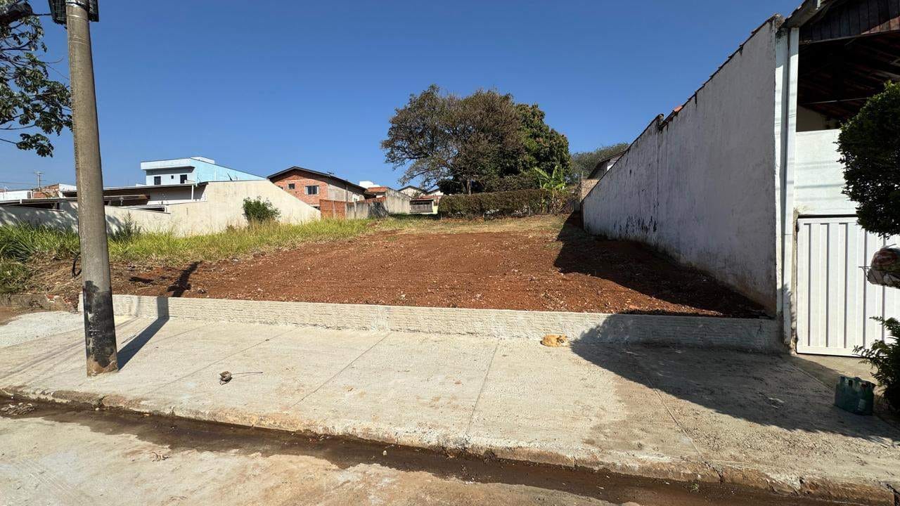 Terreno, 300 m² - Foto 1