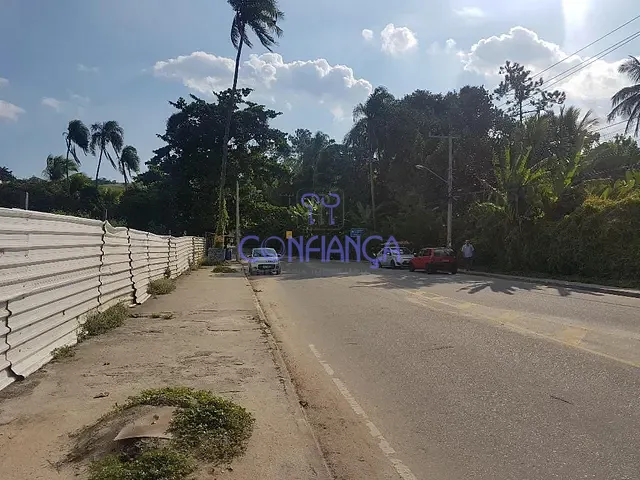 Terreno com 255m², à venda, no bairro Campo Grande em Rio de Janeiro