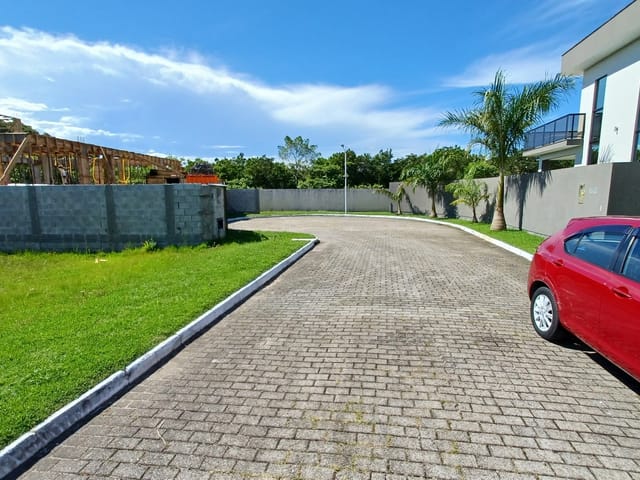Foto do Terreno - Terreno plano de 384,77m², plano, com ESCRITURA PÚBLICA, no Condomínio Caminho do Engenho III - Campeche - Florianópolis/SC | Costão Sul Imóveis