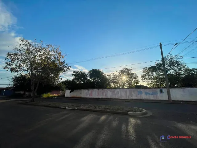Terreno com 1500m², à venda, no bairro Jardim Paranapunga em Três Lagoas