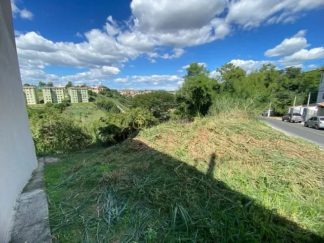Terreno com 1840m², à venda, no bairro Santa Rosa em Barra Mansa