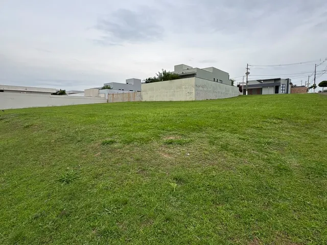 Terreno com 582m², à venda, no bairro Jardim Novo Paraíso em Americana