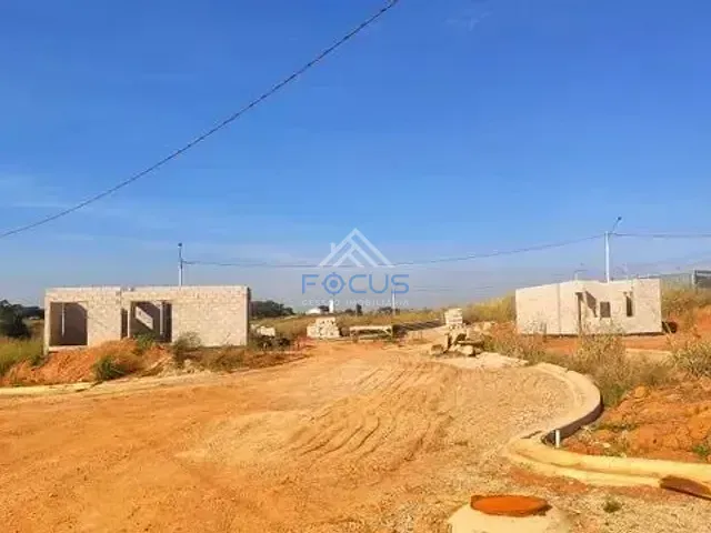 Terreno com 360m², à venda, no bairro Do Pinherinho em Itupeva