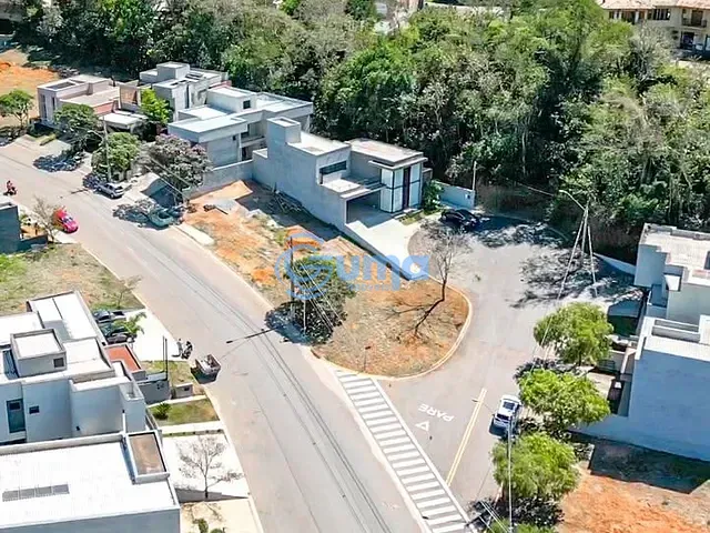 Terreno com 487m², à venda, no bairro Condomínio Residencial Euroville II em Bragança Paulista