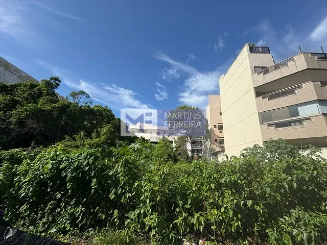 Terreno com 666m², para alugar, no bairro Recreio dos Bandeirantes em Rio de Janeiro