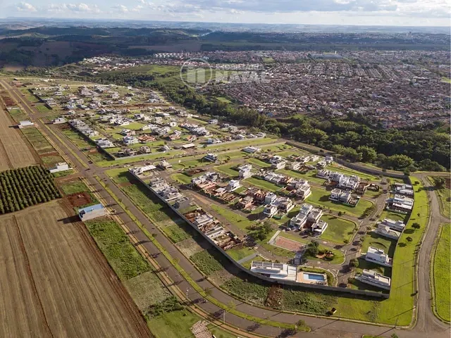 Terreno com 275m², à venda, no bairro Gleba Simon Frazer em Londrina