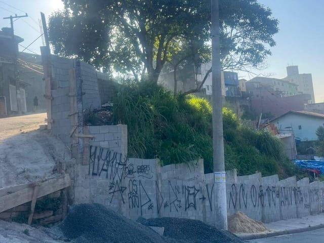 Terreno com 314m², à venda, no bairro Jardim Monte Alegre em Taboão da Serra