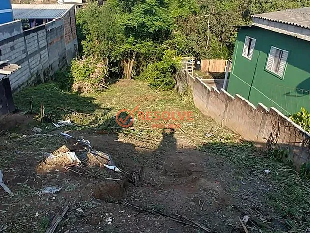 Terreno com 300m², à venda, no bairro Jardim Dulce em Guararema