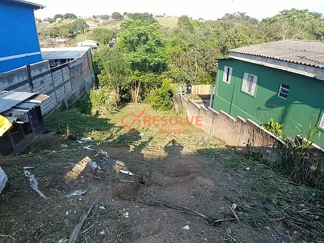 Terreno com 300m², à venda, no bairro Jardim Dulce em Guararema