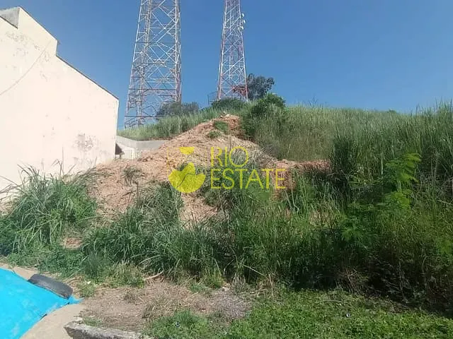 Terreno com 735m², à venda, no bairro Santa Rosa em Barra Mansa
