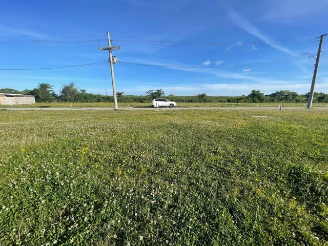 Terreno com 154m², à venda, no bairro Centro em Pelotas