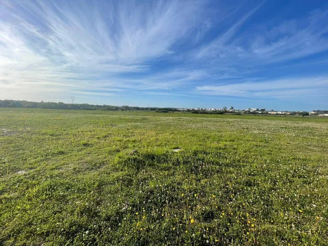 Terreno com 154m², à venda, no bairro Centro em Pelotas