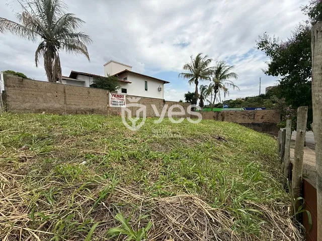 Terreno com 360m², à venda, no bairro Centro em Araxá