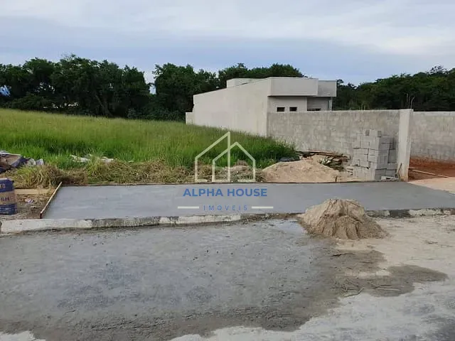 Terreno com 170m², à venda, no bairro Parque São Domingos em Pindamonhangaba