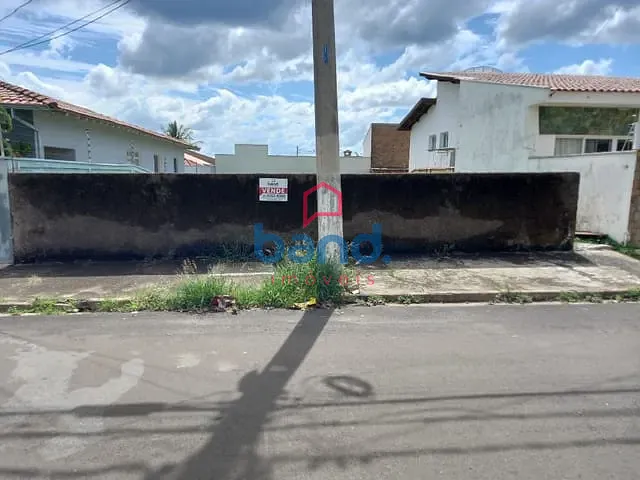 Terreno com 275m², à venda, no bairro Jardim Julita em Porto Feliz