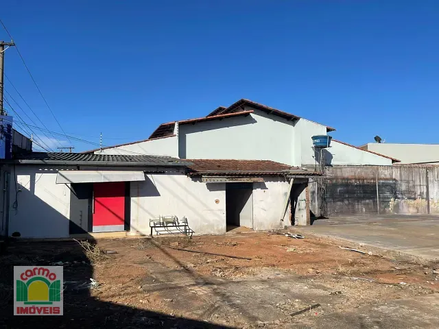 Terreno com 600m², para alugar, no bairro Vila Santa Isabel em Anápolis