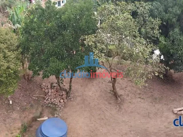 Terreno à venda, no bairro Vila Coringa em Barra Mansa