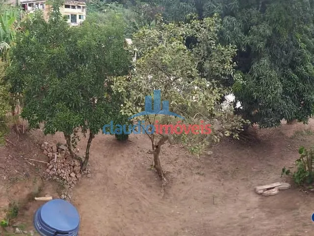 Terreno à venda, no bairro Vila Coringa em Barra Mansa
