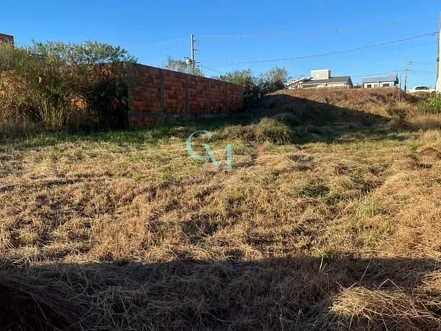 Terreno com 360m², à venda, no bairro Primo Tacca em Xanxerê