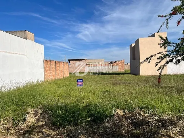 Terreno com 255m², à venda, no bairro Conjunto Margarida Rosa de Azevedo em Uberaba