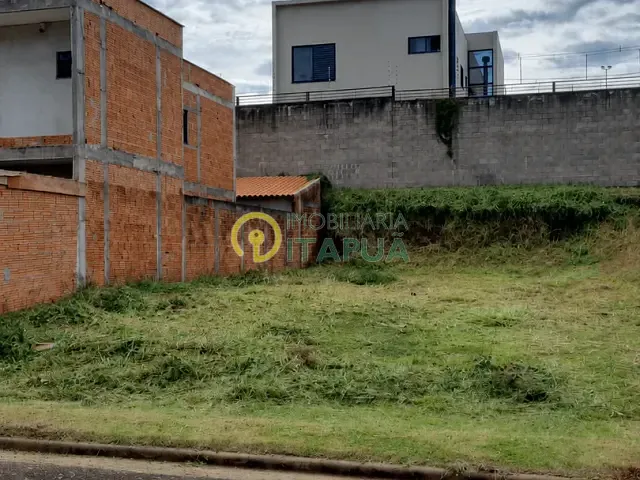 Terreno com 256m², à venda, no bairro Parque Tauá em Londrina