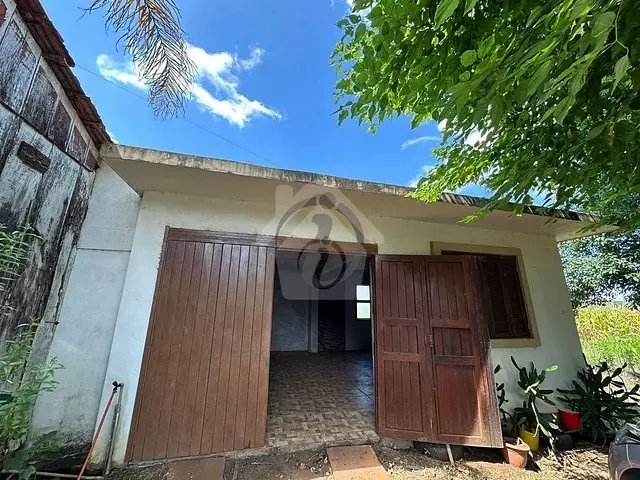 Terreno com 180m², à venda, no bairro Linha Wink em Teutônia