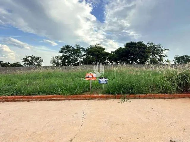 Terreno com 360m², à venda, no bairro Jardim Alvorada em Pederneiras