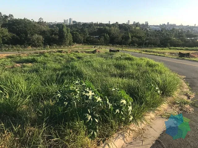 Terreno com 305m², à venda, no bairro Indaiatuba em Indaiatuba