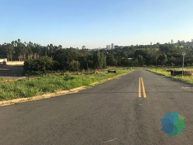 Terreno com 305m², à venda, no bairro Indaiatuba em Indaiatuba