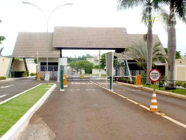 Terreno com 300m², à venda, no bairro Aurora em Londrina