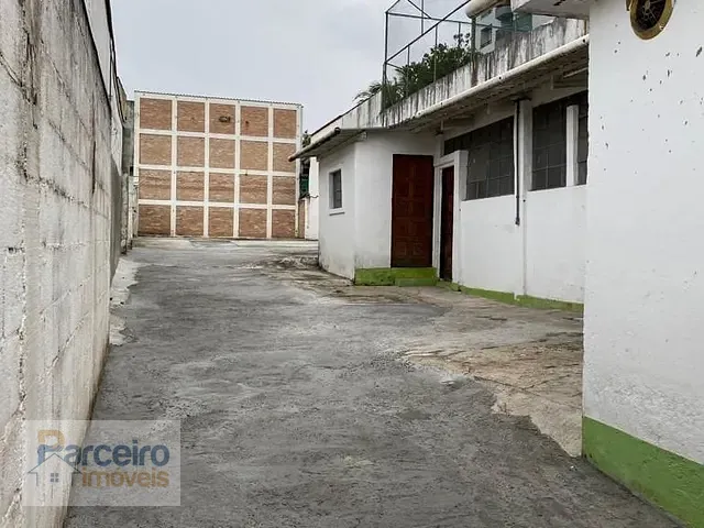 Terreno com 788m², à venda, no bairro Chácara Seis de Outubro em São Paulo