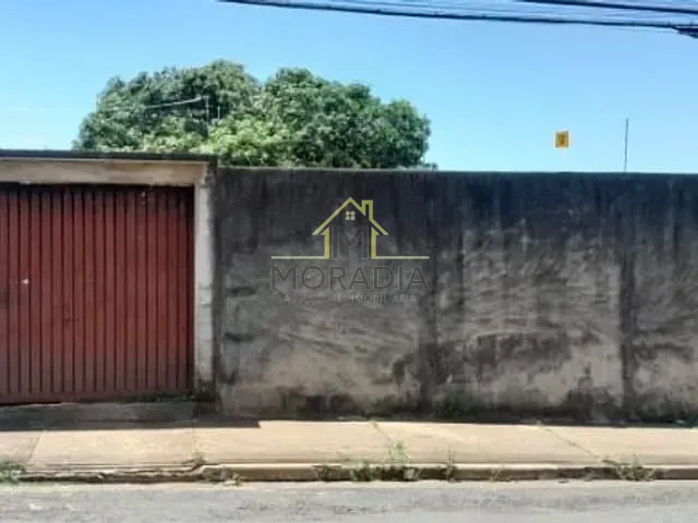 Terreno com 330m², à venda, no bairro Jardim Planalto em Guaxupé