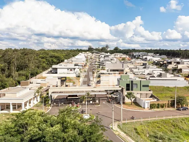 Terreno com 377m², à venda, no bairro Vila Santista em Bauru