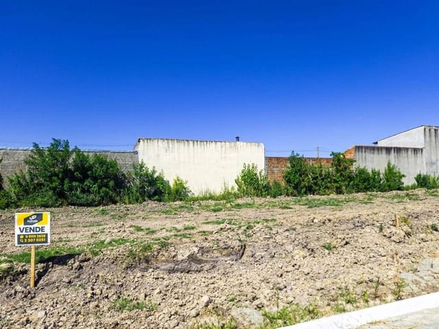 Terreno com 162m², à venda, no bairro Três Vendas em Pelotas