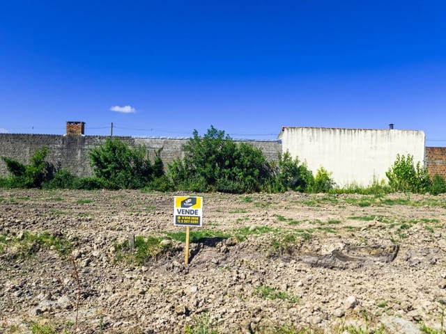 Terreno com 162m², à venda, no bairro Três Vendas em Pelotas