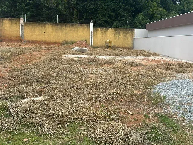 Terreno com 225m², à venda, no bairro Jardim Quintas das Videiras em Jundiaí