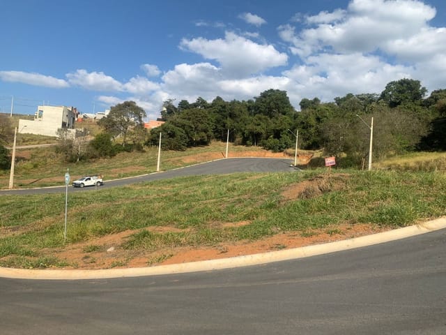 Terreno com 229m², à venda, no bairro Mirante Do Matão em Extrema