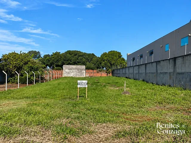 Terreno com 1145m², à venda, no bairro Jardim Andrade em Maringá