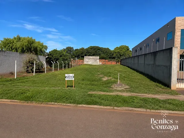 Terreno com 1145m², à venda, no bairro Jardim Andrade em Maringá