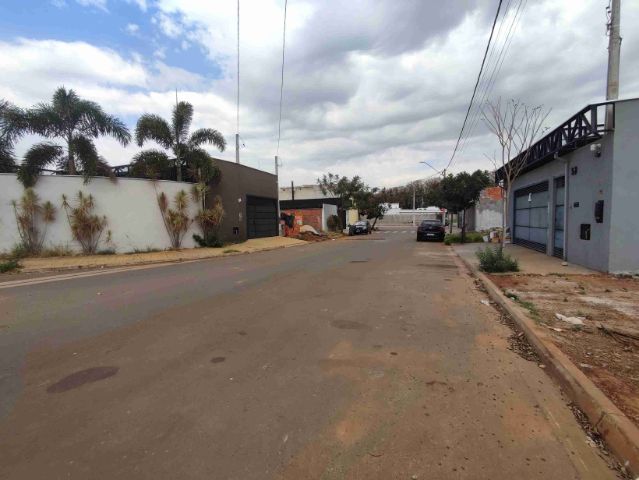 Terreno com 250m², à venda, no bairro Santa Rita em Piracicaba