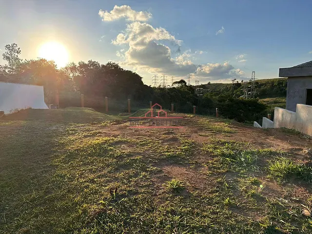 Terreno com 650m², à venda, no bairro Alphaville em Santana de Parnaíba