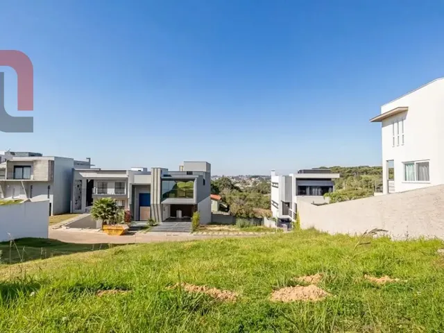 Terreno à venda, no bairro Santa Felicidade em Almirante Tamandaré