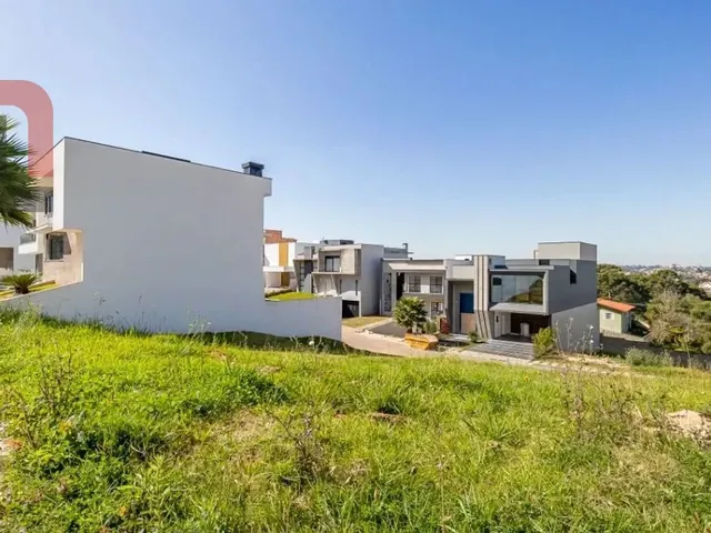 Terreno à venda, no bairro Santa Felicidade em Almirante Tamandaré