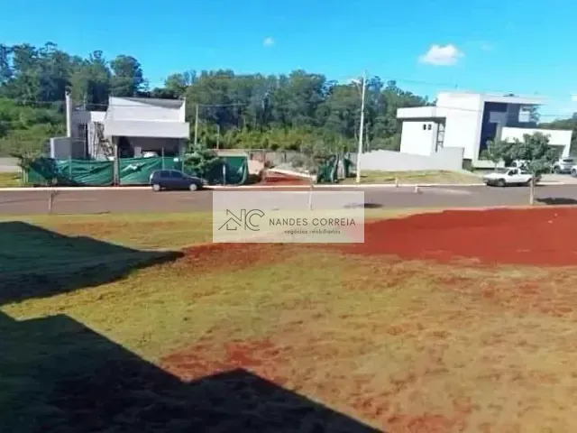 Terreno com 574m², à venda, no bairro Residencial Bellevie em Cambé