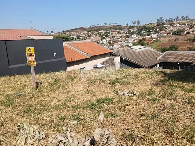 Terreno com 110m², à venda, no bairro Alto da Boa Vista em Londrina