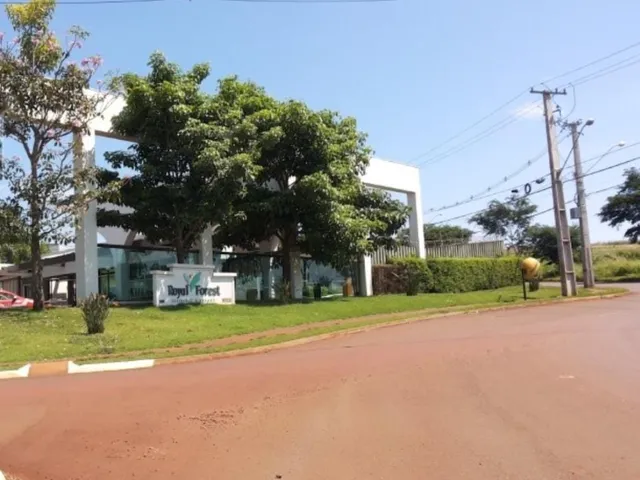 Terreno com 316m², à venda, no bairro Esperança em Londrina