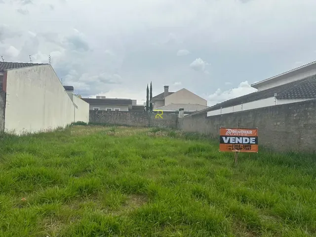 Terreno com 299m², à venda, no bairro Alto da XV em Guarapuava