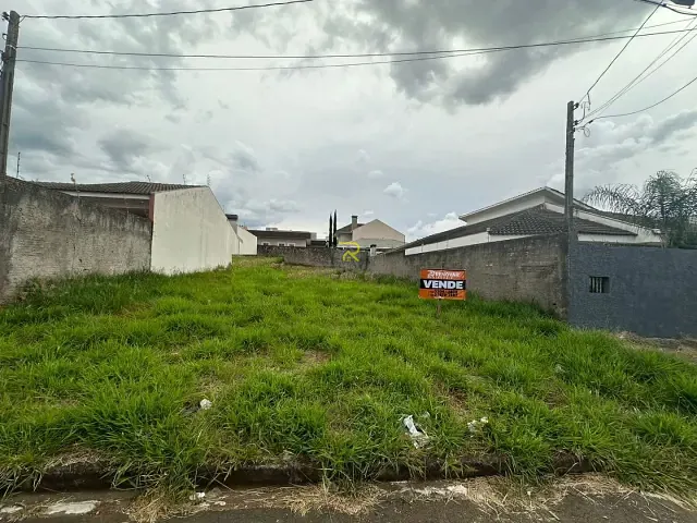 Terreno com 299m², à venda, no bairro Alto da XV em Guarapuava