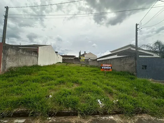 Terreno com 299m², à venda, no bairro Alto da XV em Guarapuava